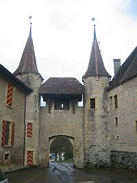 La cour dhonneur du Château de Colombier